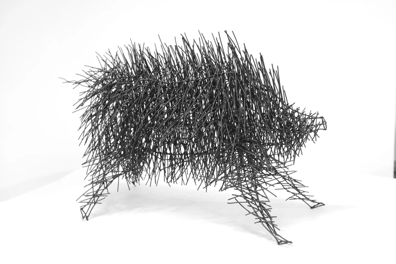 
                            Siegfried Kober, Wildschweinrotte und Stier              