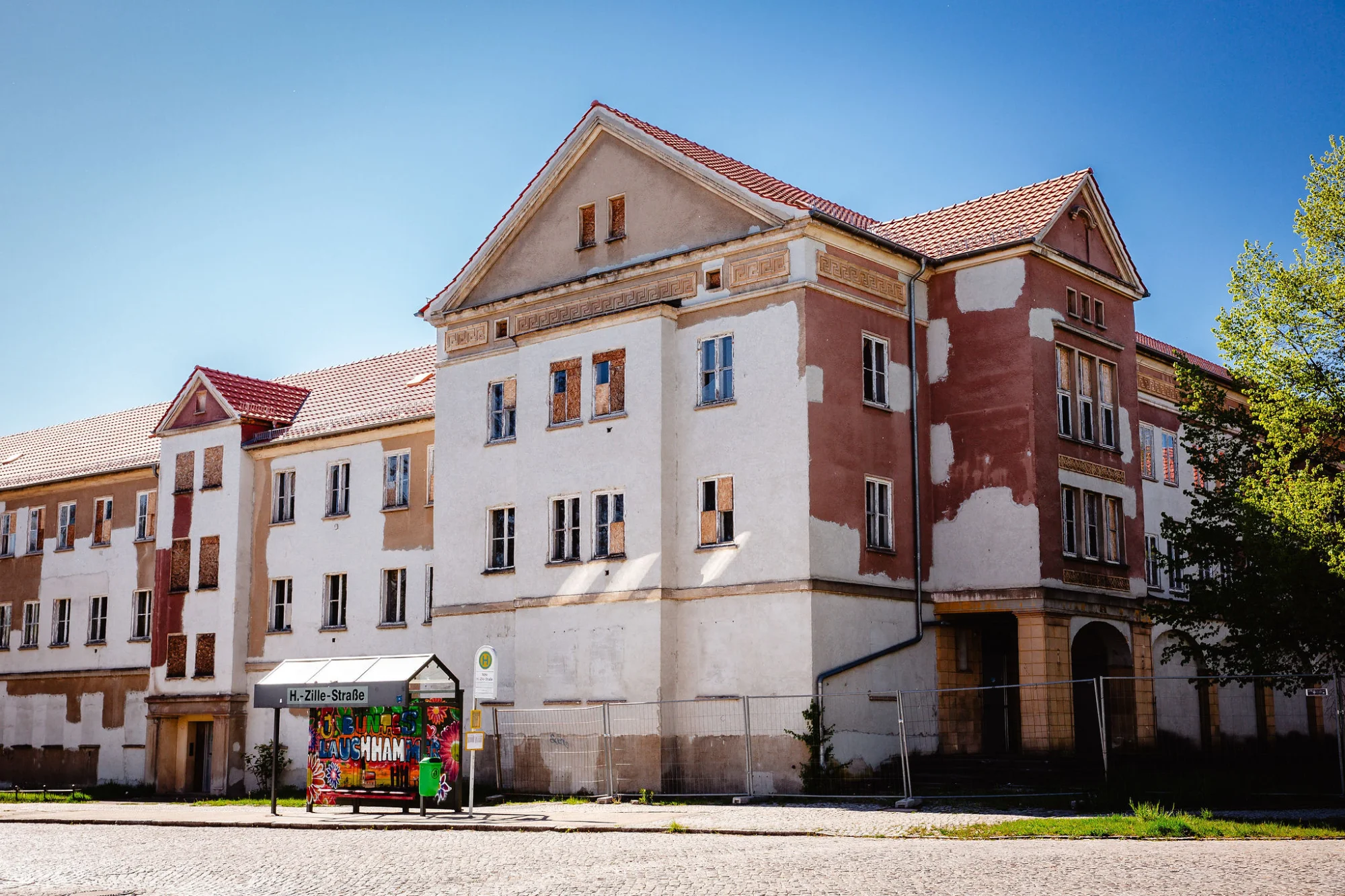 Szene aus dem Film Heinrich-Zille-Str. 1 Lauchhammer
