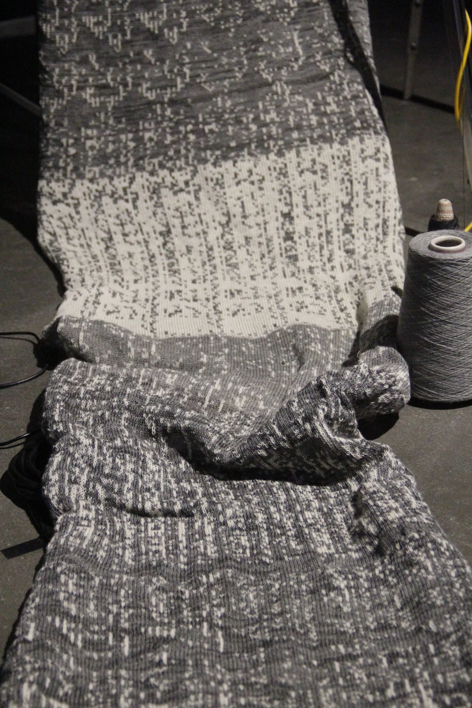
              stimmen – głose – threads              